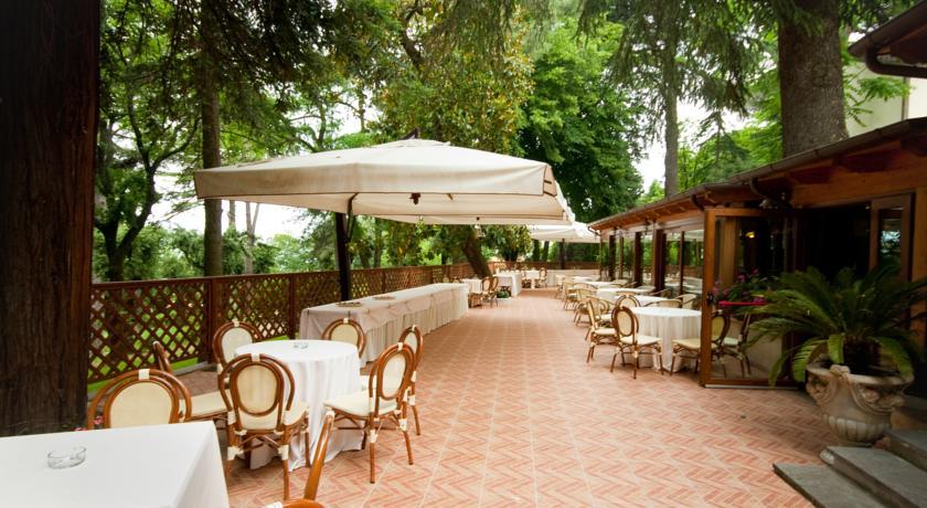 Hotel Villa Aricia Арічча Екстер'єр фото