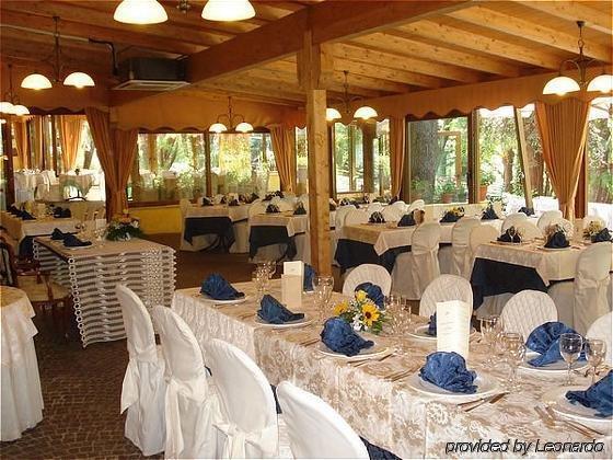 Hotel Villa Aricia Арічча Ресторан фото